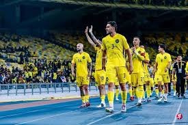 仅差4记！汤普森迎来神级里程碑，哈登和库里的纪录却很难被打破